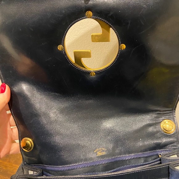 Vintage Gucci Shoulder Bag - Picture 8 of 12